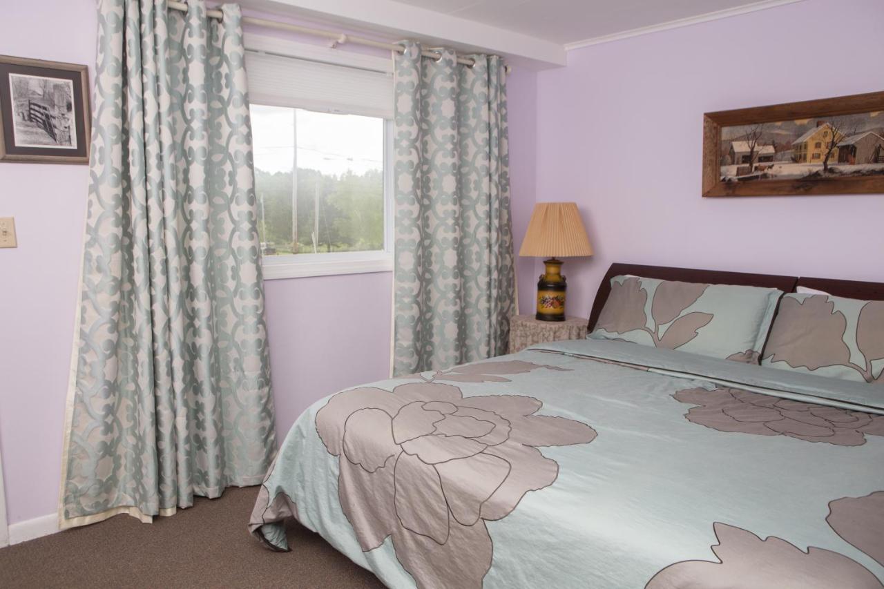 Governor'S Rock Motel Shaftsbury Bagian luar foto
