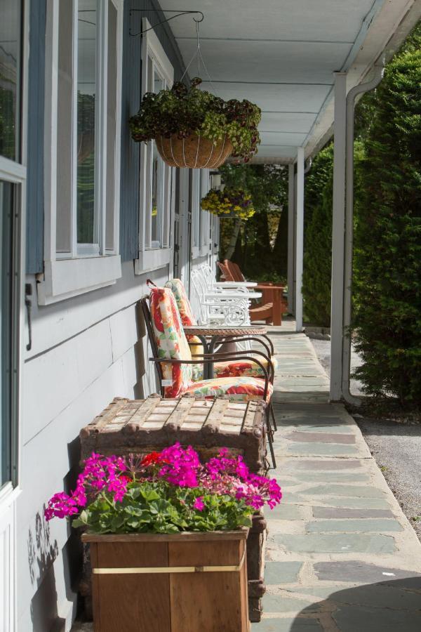 Governor'S Rock Motel Shaftsbury Bagian luar foto