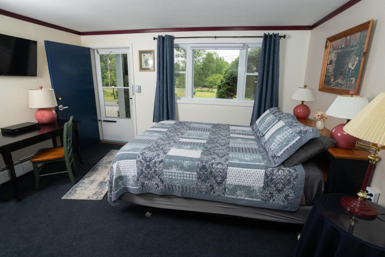Governor'S Rock Motel Shaftsbury Bagian luar foto
