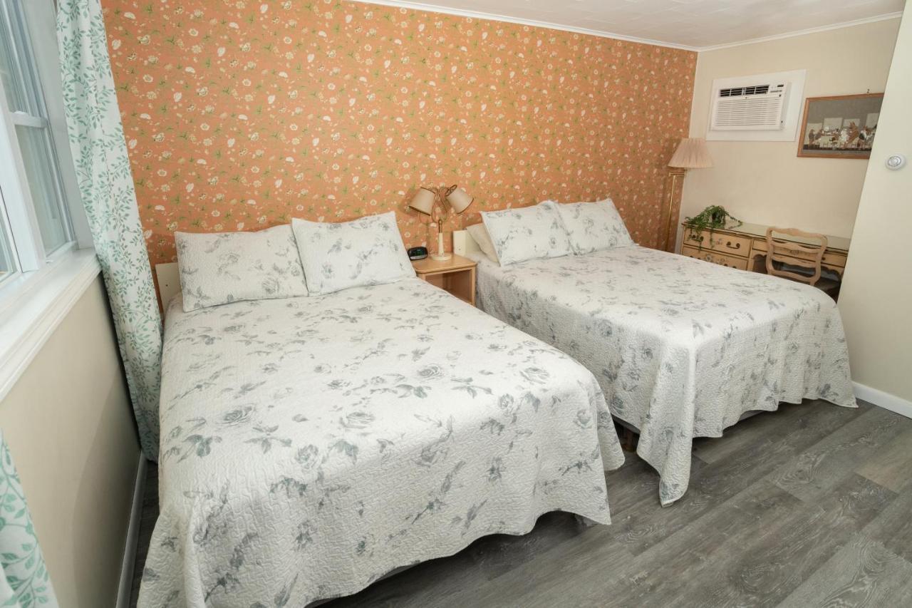 Governor'S Rock Motel Shaftsbury Bagian luar foto